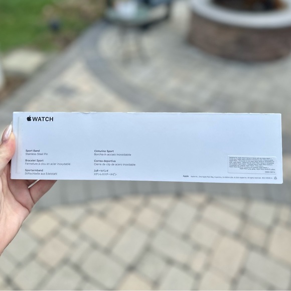 Apple Watch Sport Band in Starlight - Picture 7 of 7